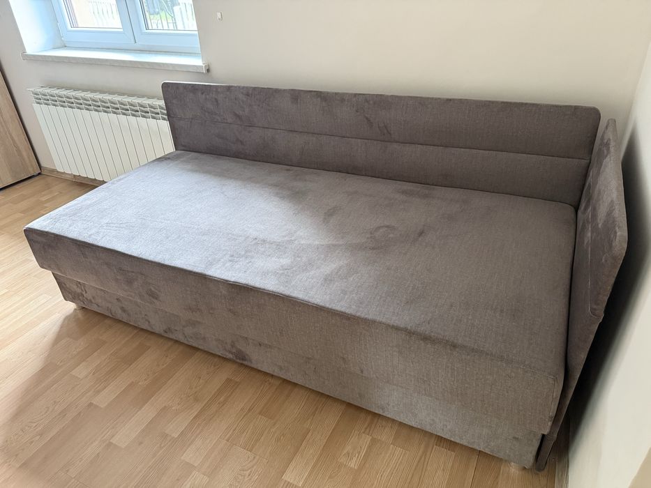Tapczan lóżko jednoosobowe 200x90