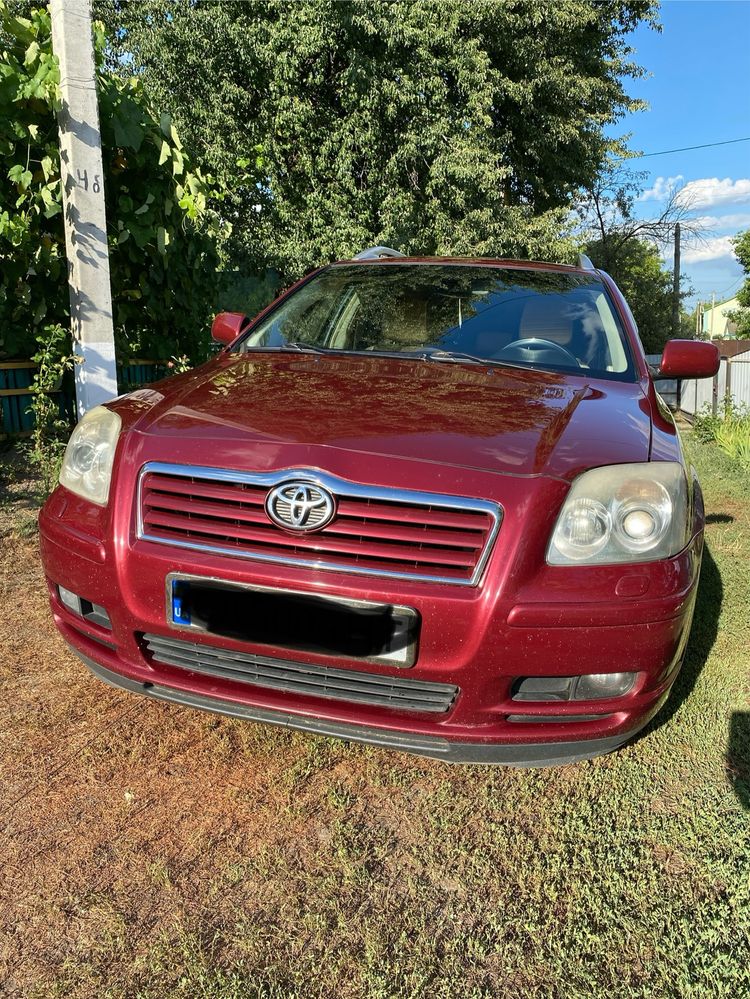 Продам Toyota Avensis