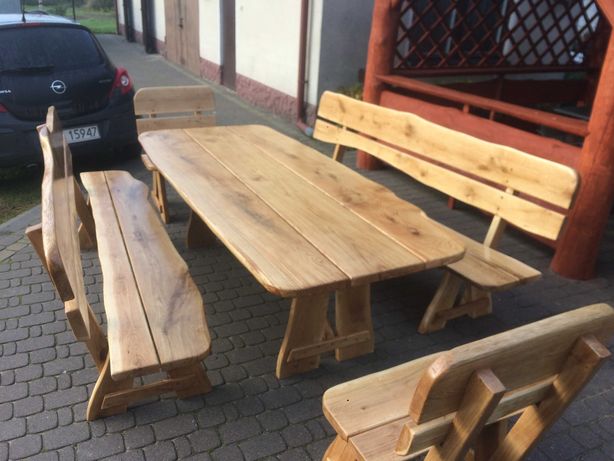Meble ogrodowe drewniane - stół + dwie ławy + dwa krzesła