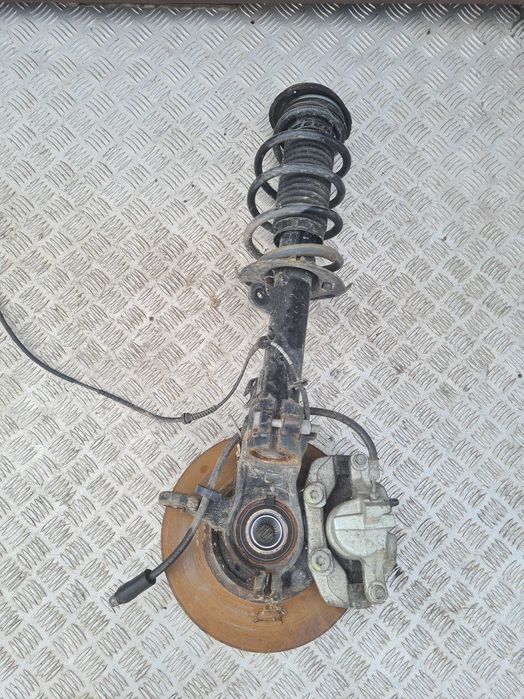 Opel Crossland 1.2 THP lift mcpherson zwrotnica lewy przód automat