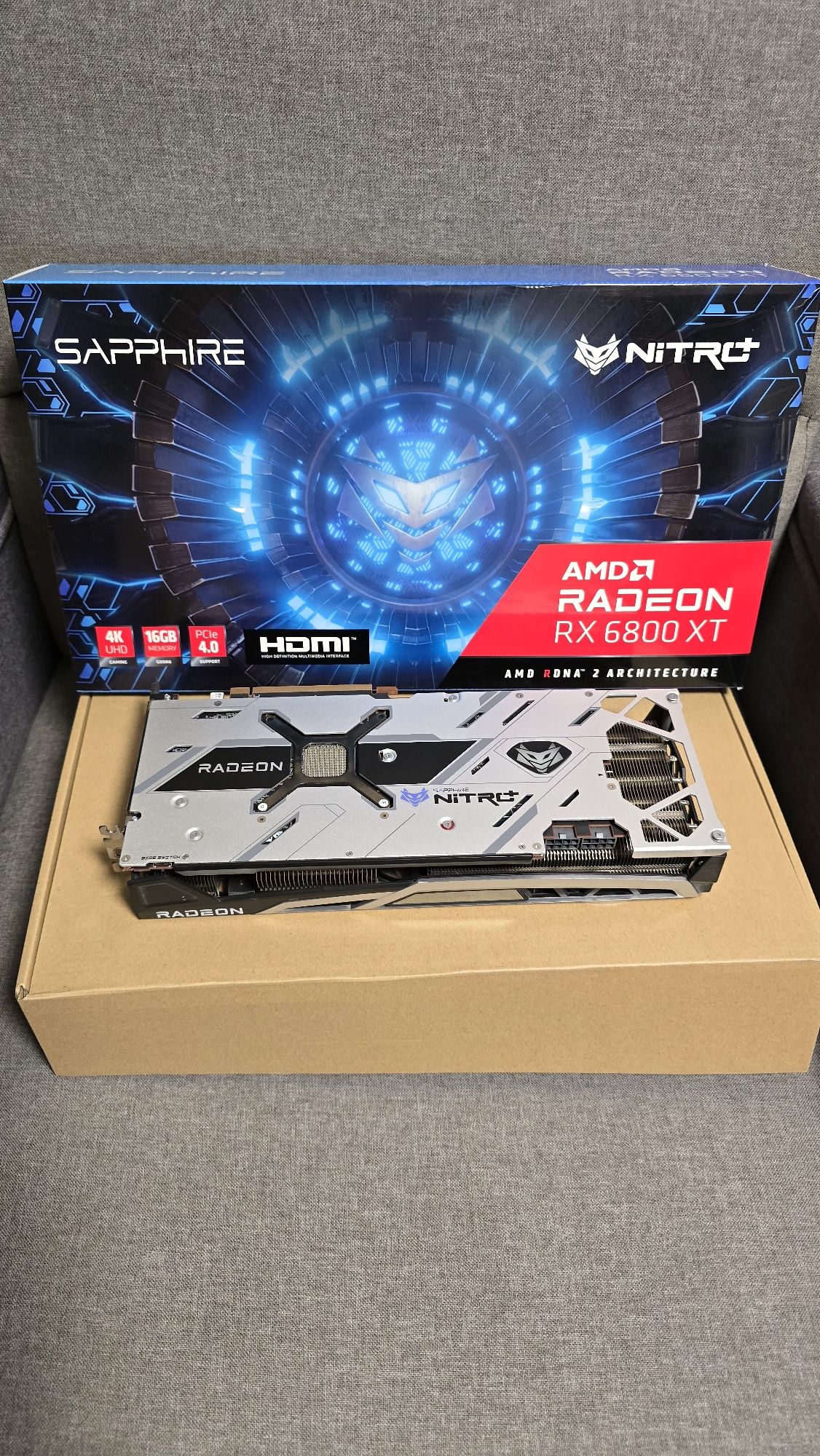 Sapphire RX 6800XT  Nitro+ 16 Gb, 256 bit