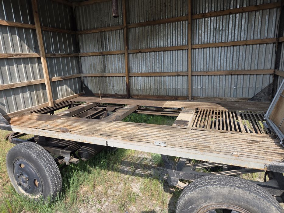 Przyczepa d44 Autosan barak transport Złoczew