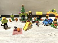 Lego Duplo лісовий заповідник(10584) та сімейний будиночок(10835)