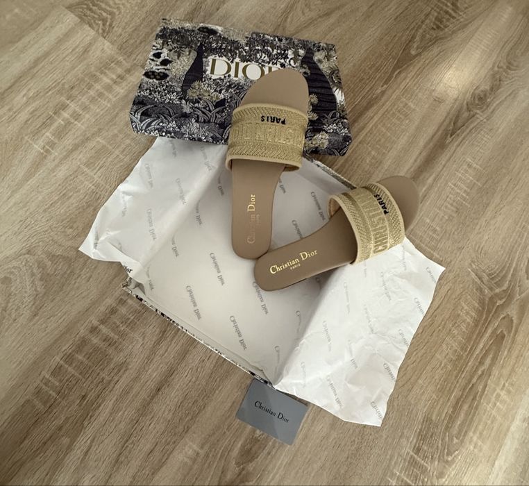 Klapki Dior Christian Dior Sandały CD