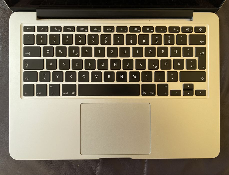 Macbook Pro 13 2015 макбук про Core i5 8RAM