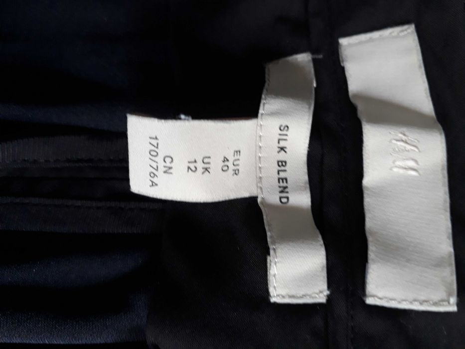 Брюки  silk blend H s M