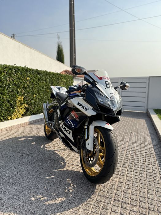 Suzuki GSXR 600 K9