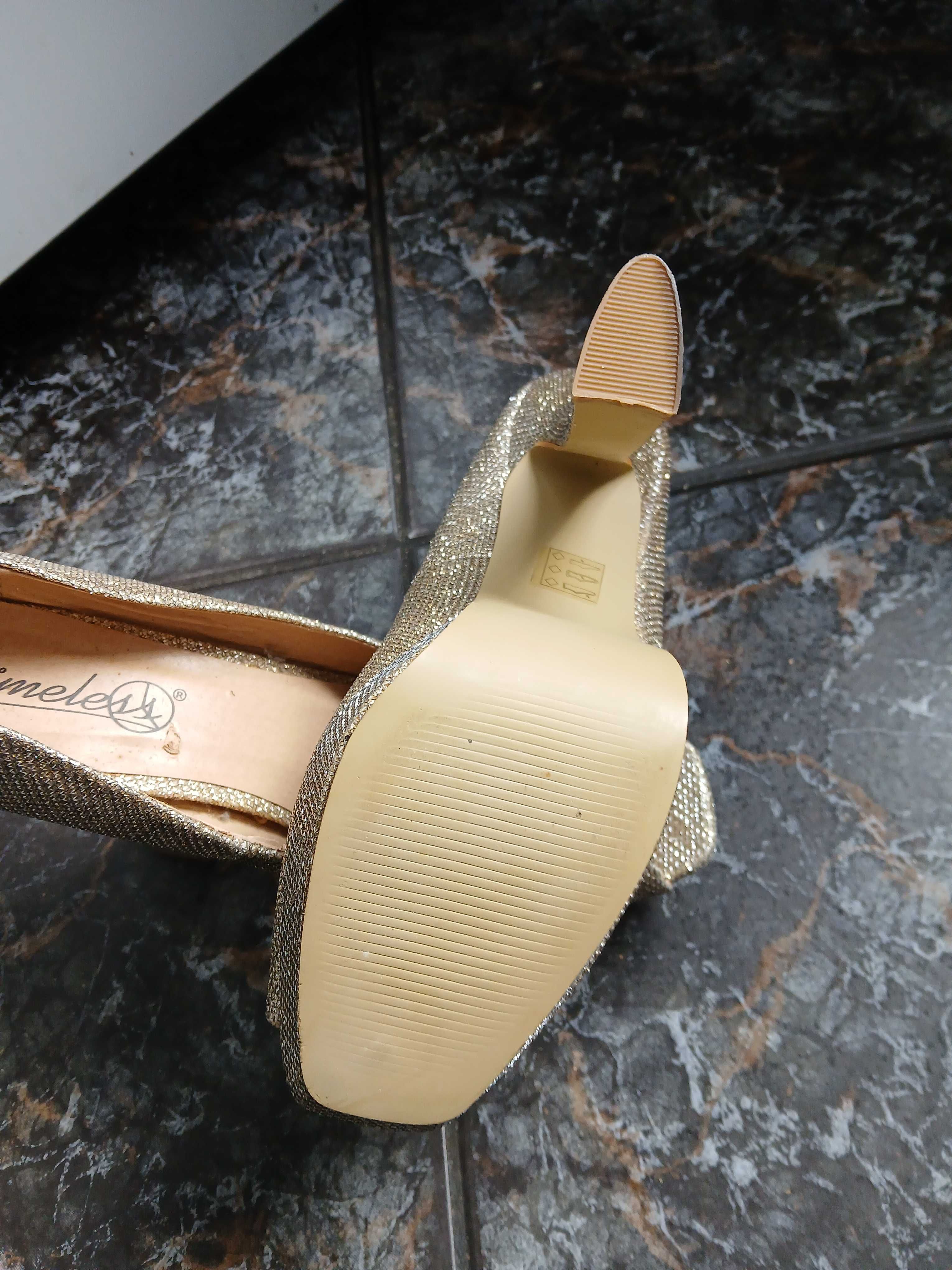 Buty wizytowe damskie rozm 41