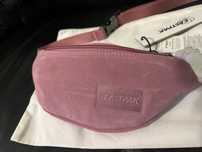Saszetka Eastpak skóra zamszowa
