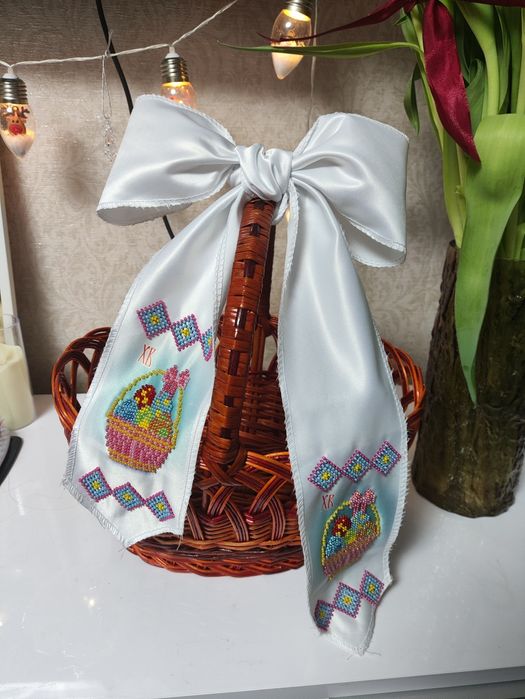 Бант рушник на кошик Паска Великдень