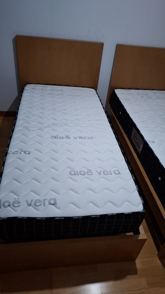Quarto Completo em Madeira