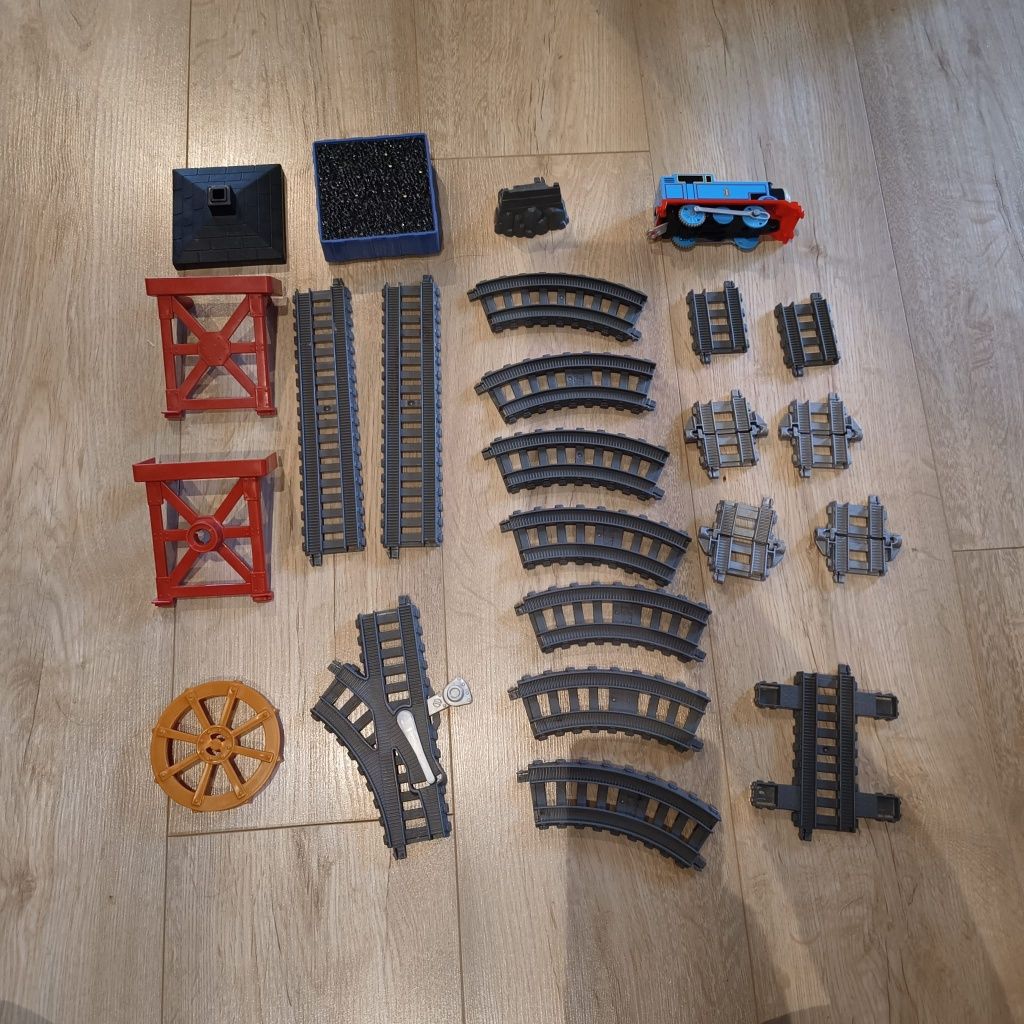 Tomek i przyjaciele trackmaster zestaw startowy 2 w 1