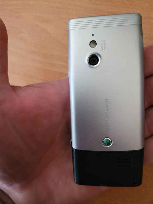 sony ericsson j10i2