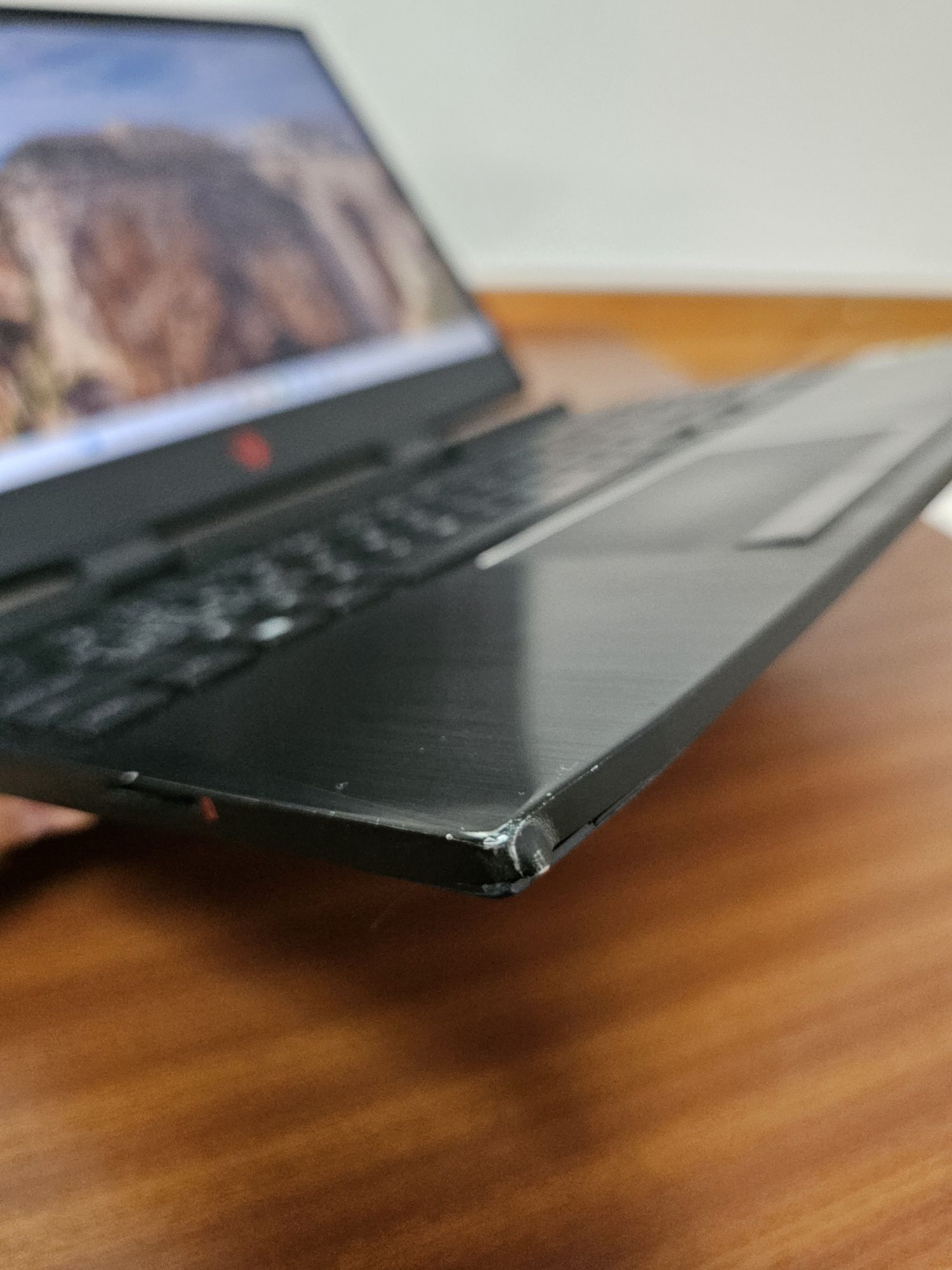 Portátil Gaming Omen 15 dc1049np i7