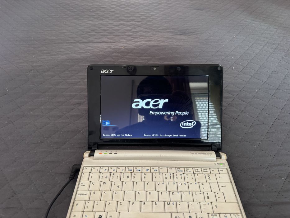 Computador acer impecavel