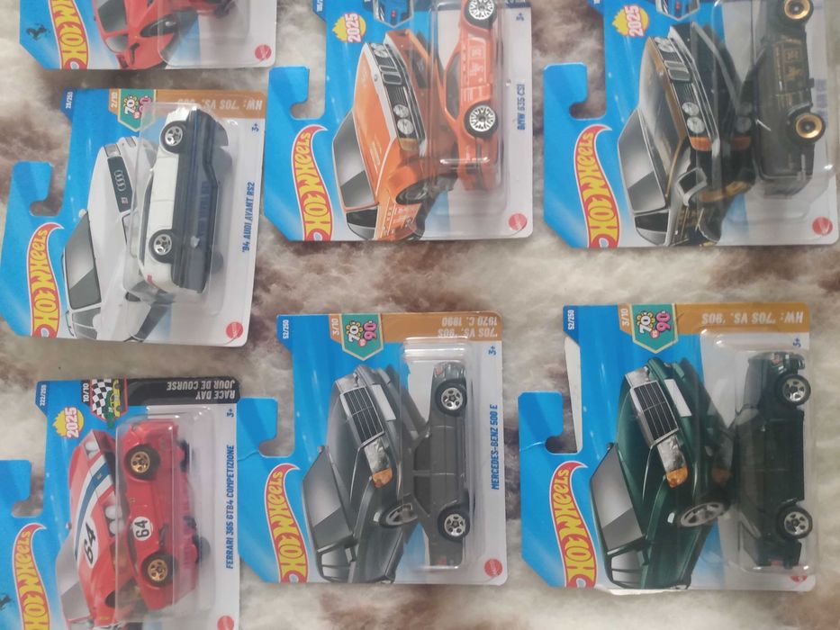 Hot Wheels RS2 GT3 928s 500e BMW 635CSi 2002 ferrari 365 GTB4 t-bird