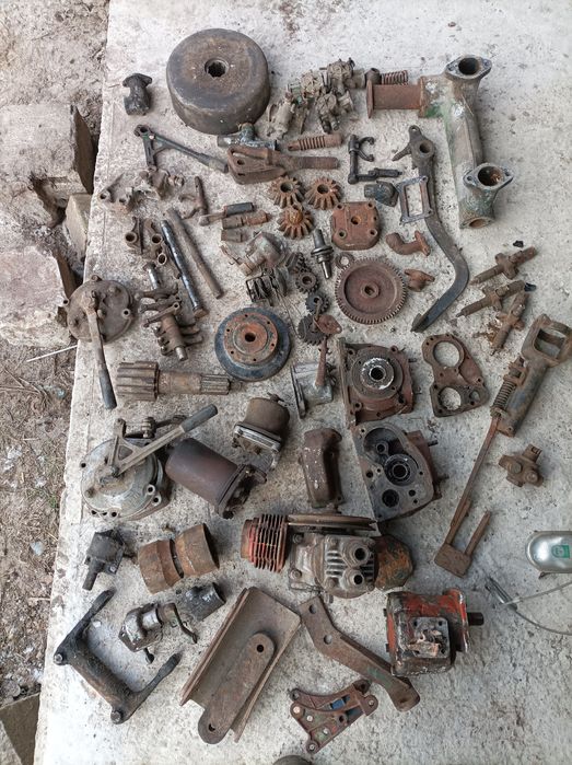 Запчасти б.у на ЮМЗ