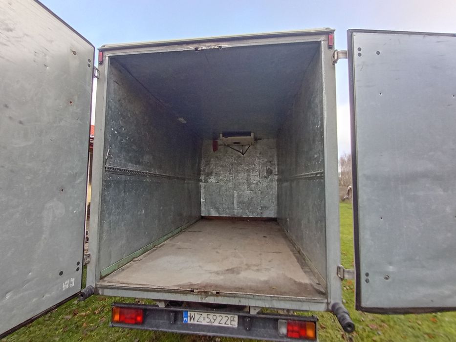 Chłodnia izoterma kontener stacjonarny magazyn garaż 4.15m carrier