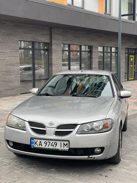 Nissan Almera  2005року.