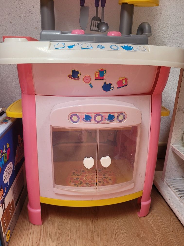 Cozinha de brincar incluí acessórios