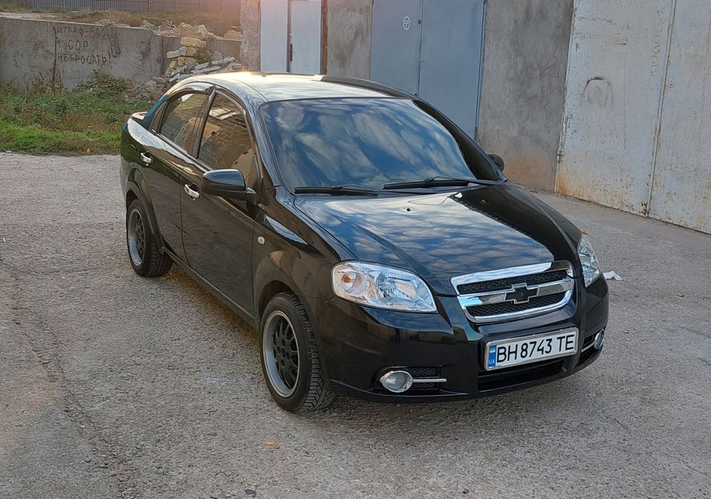 Chevrolet Aveo LS 1.5 газ/бензин