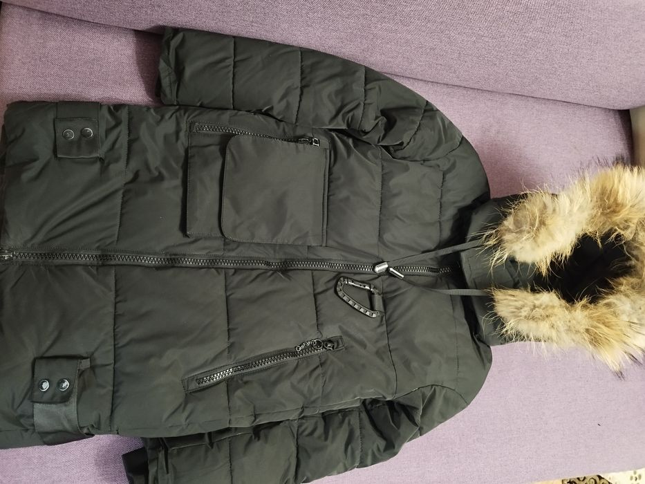 Зимова куртка для дівчинки
