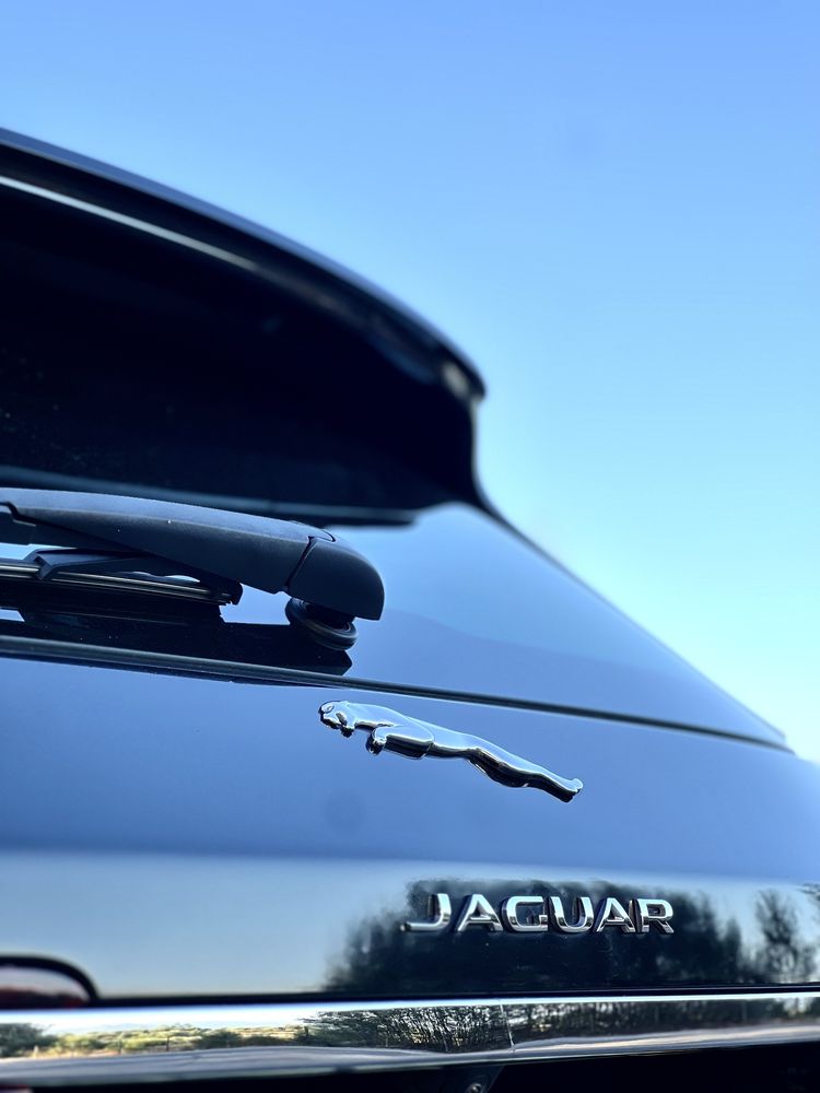 Jaguar XF Sportbrake 2.0D 180cv • Nacional • 65.000km • Full Extras