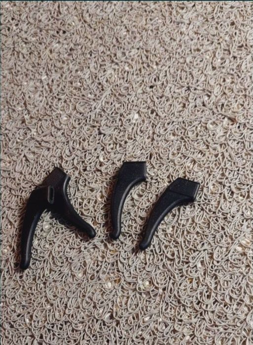 Stopery,zauszniki do okularów