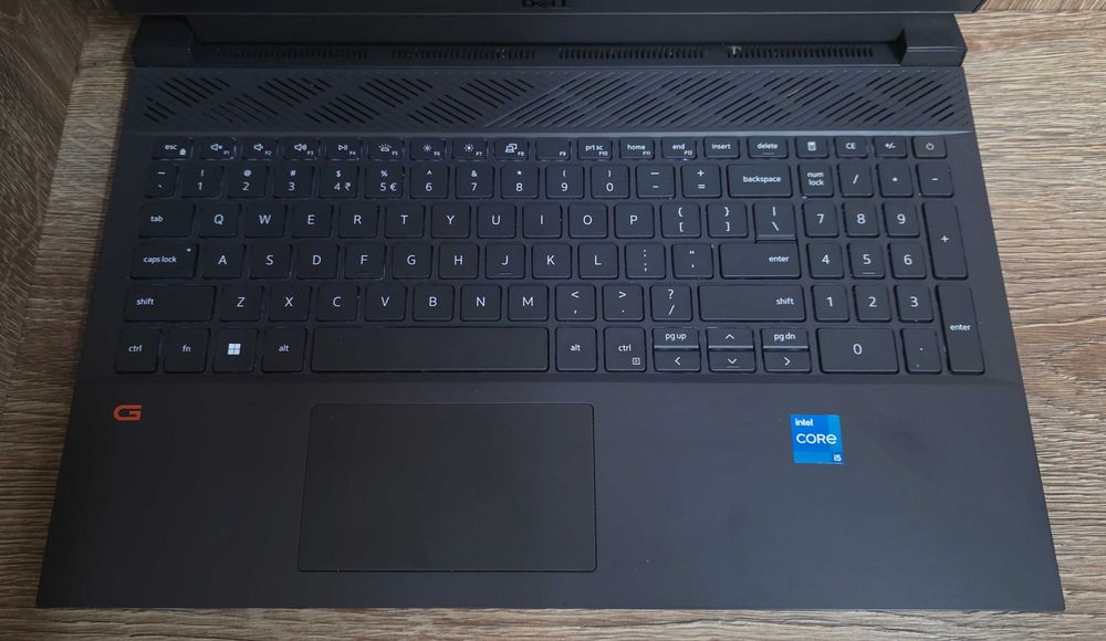 Laptop Dell G15 5511 i5 11260H 16GB DDR4 2x8GB SSD512 RTX3050 4GB