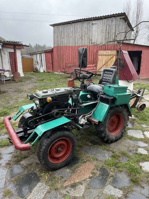 Саморобний міні трактор Zubr
