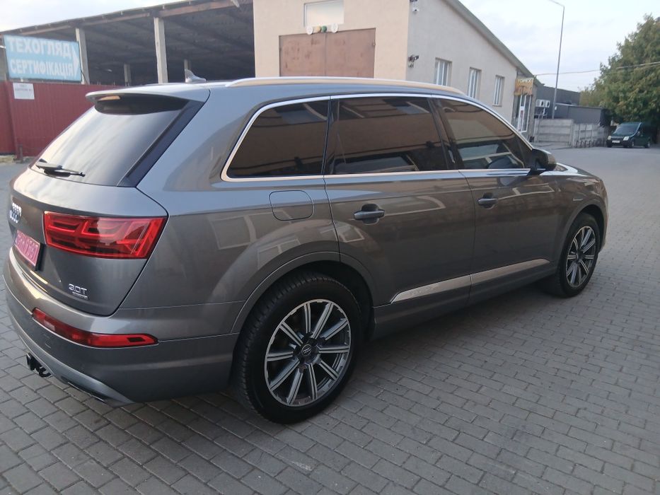 Audi q7 3.0 бензин