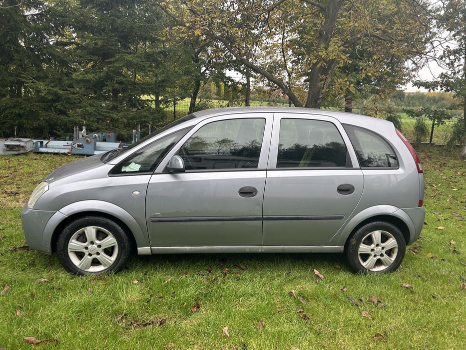 Opel Meriva 1.6.  2004