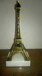 Torre Eiffel  em níquel com base em mármore