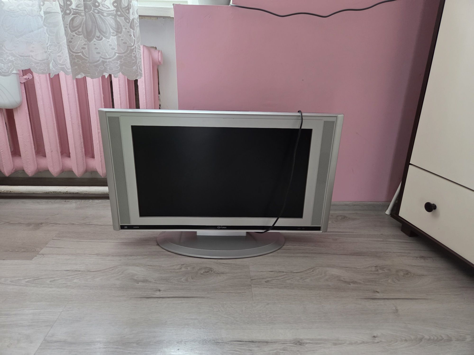 Retro Telewizor FUNAI w pełni sprawny
