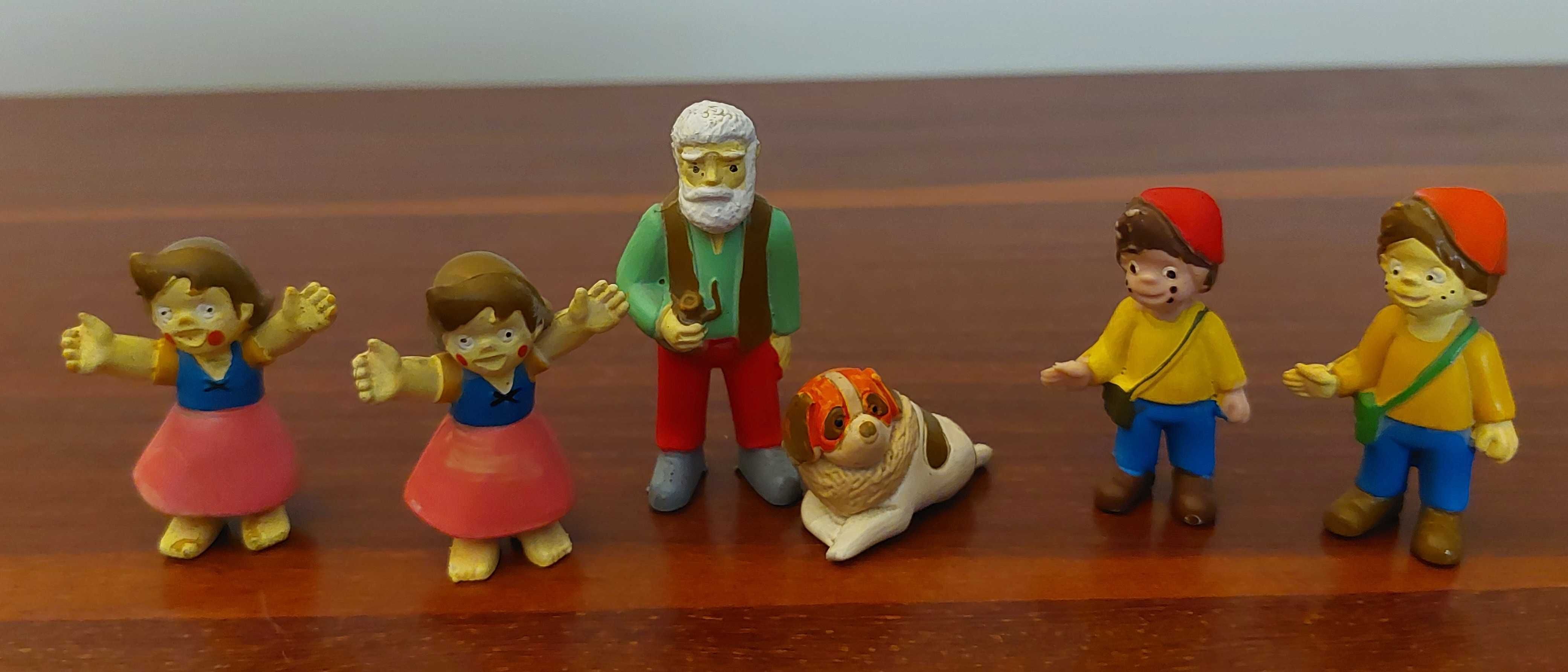 Figuras em PVC, plástico e borracha