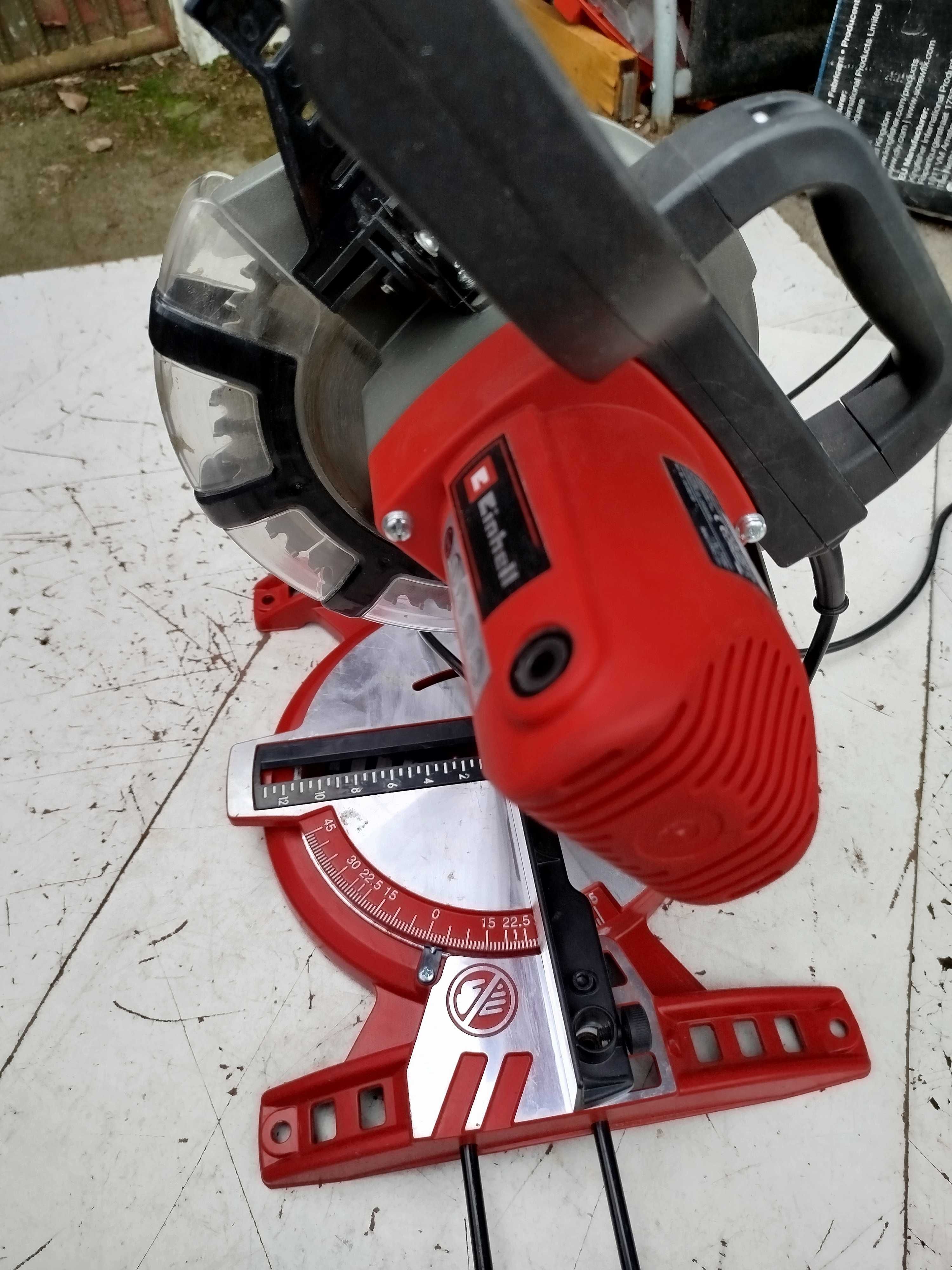 Einhell ukośnica piła 1600W 210 mm TC-MS 2112