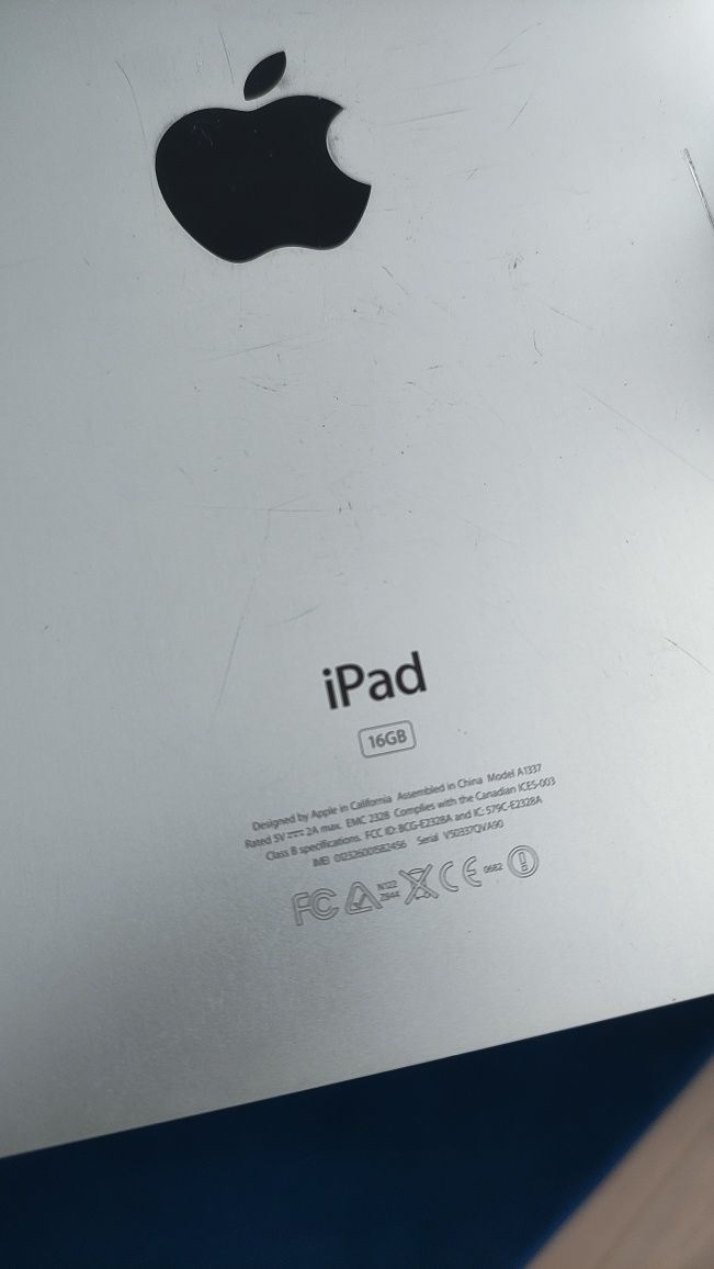 Apple iPad A1337 16GB (bootloop)
