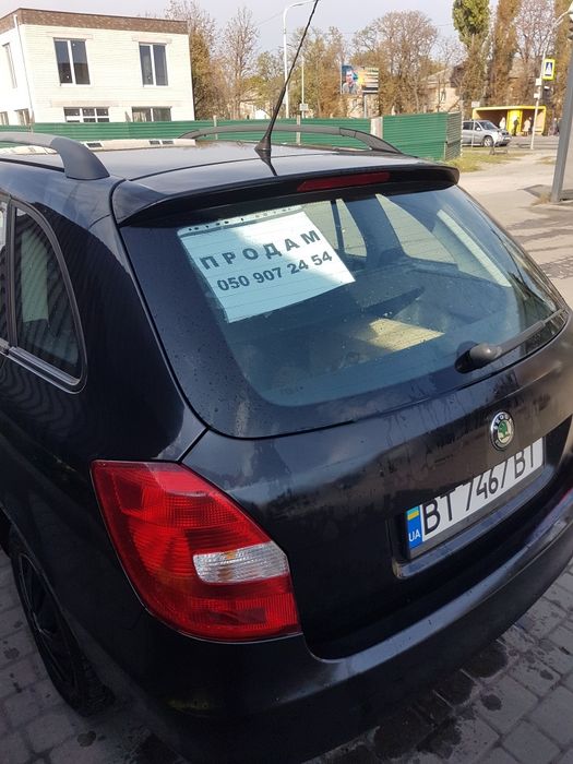Продам автомобиль Шкода фабия