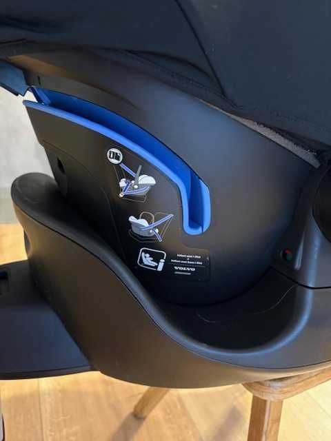 BRITAX- ROMER fotelik BABY-SAFE I-SIZE od urodzenia do 13 kg - Volvo