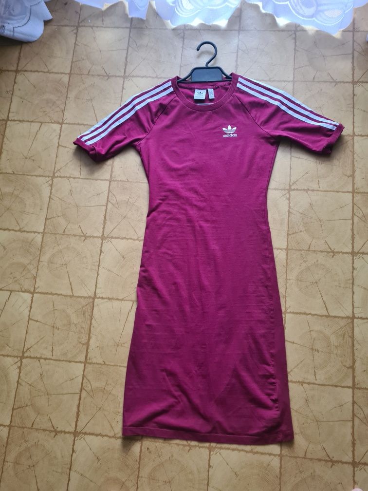 Sukienka sportowa adidas S