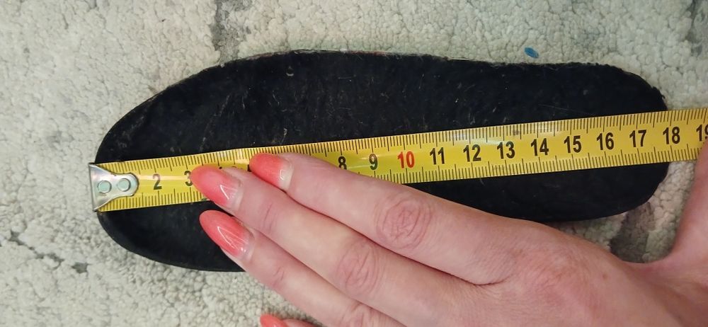 Зимові сапожки, дуже теплі та зручні. По устільці  17,5