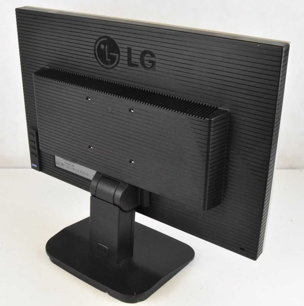 Monitor 19" LG Flatron L192WS-SN sprawny LCD używany