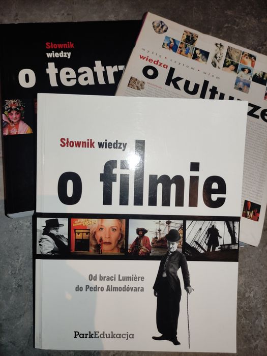 Zestaw trzech słowników o teatrze o kulturze o filmie