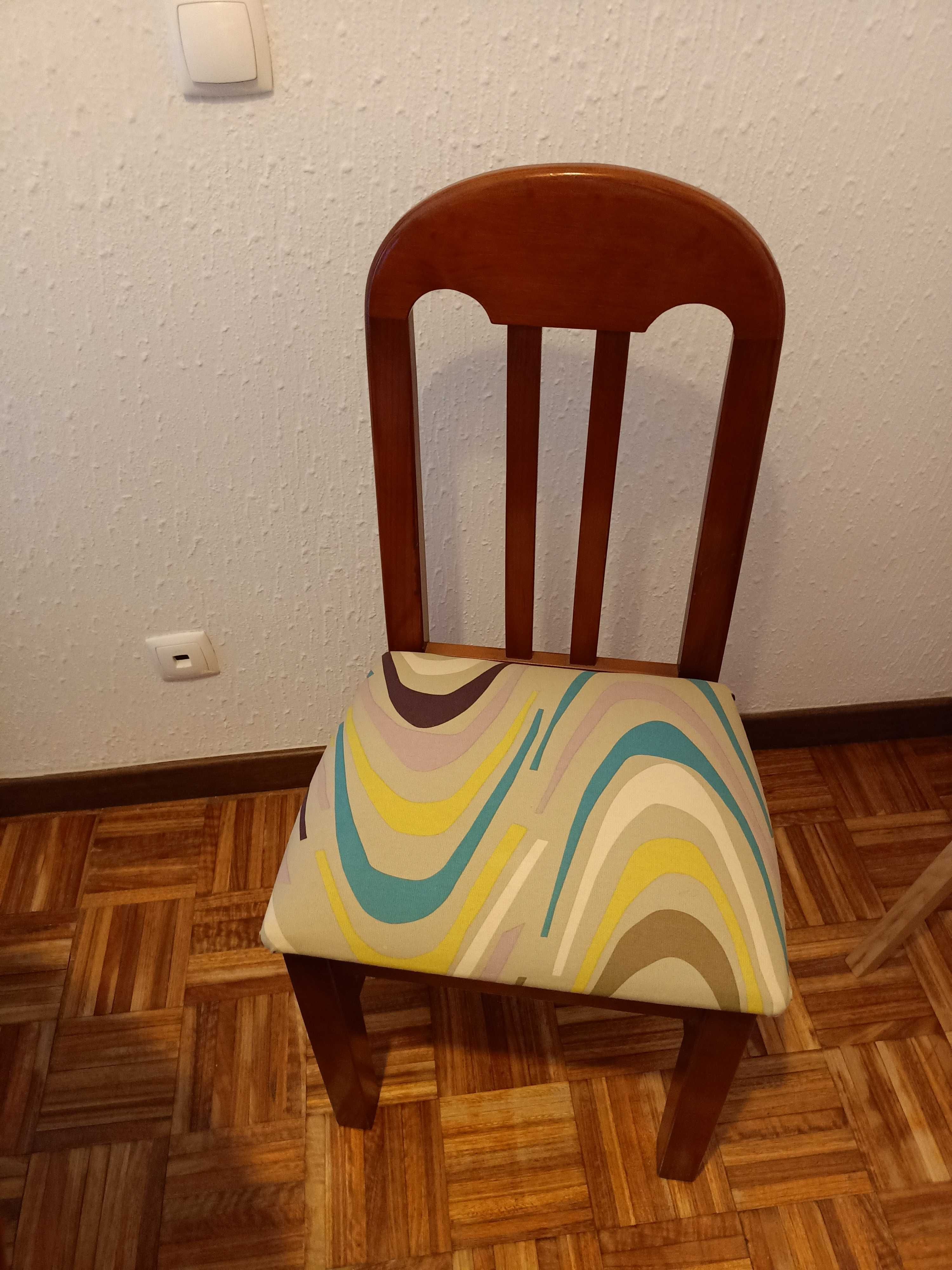 Mesa Extensivél (ótimo estado)