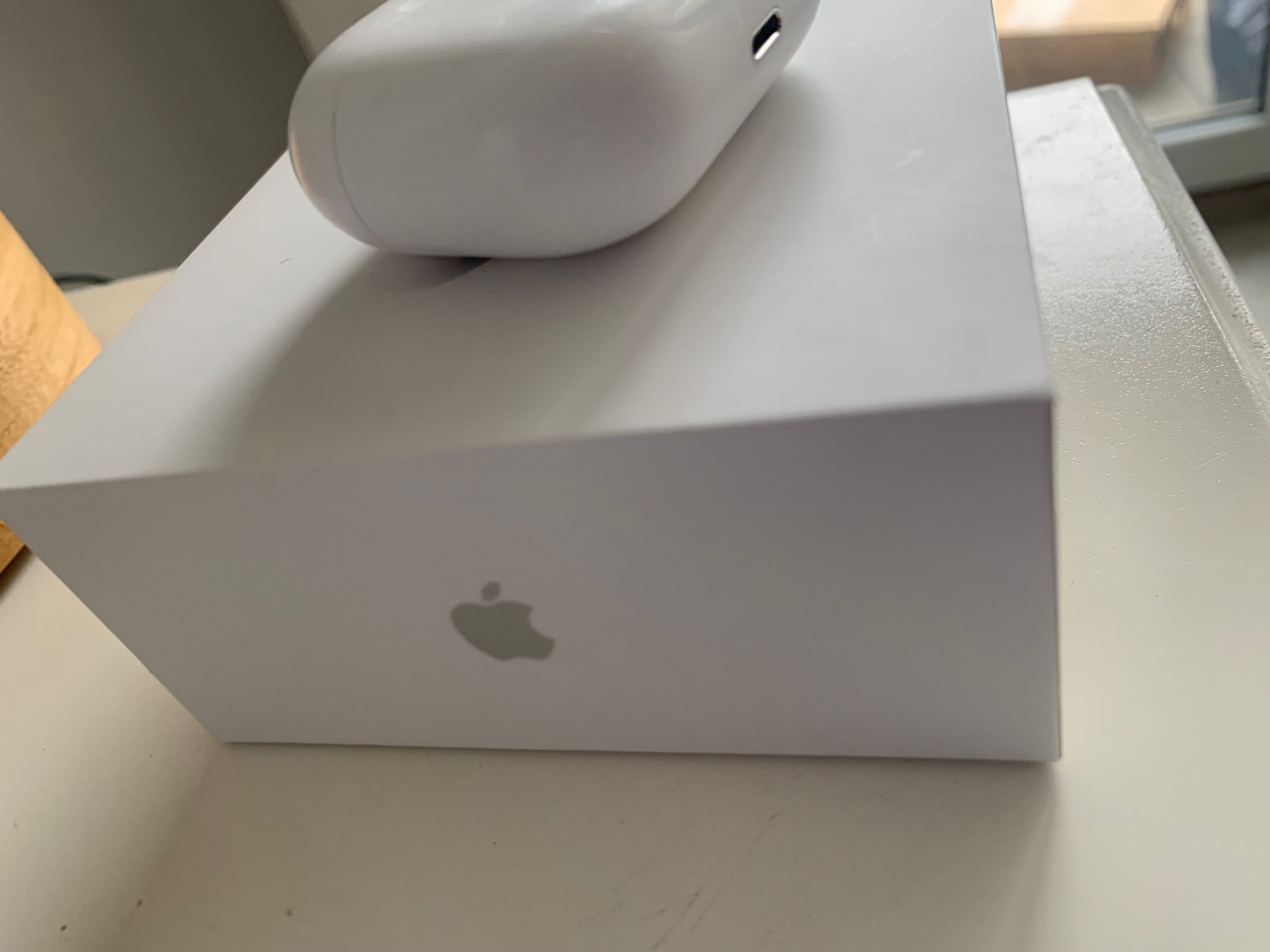 Apple AirPods Pro 2