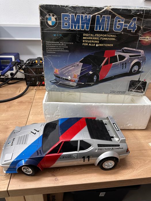 Stara zabawka rc BmW M1