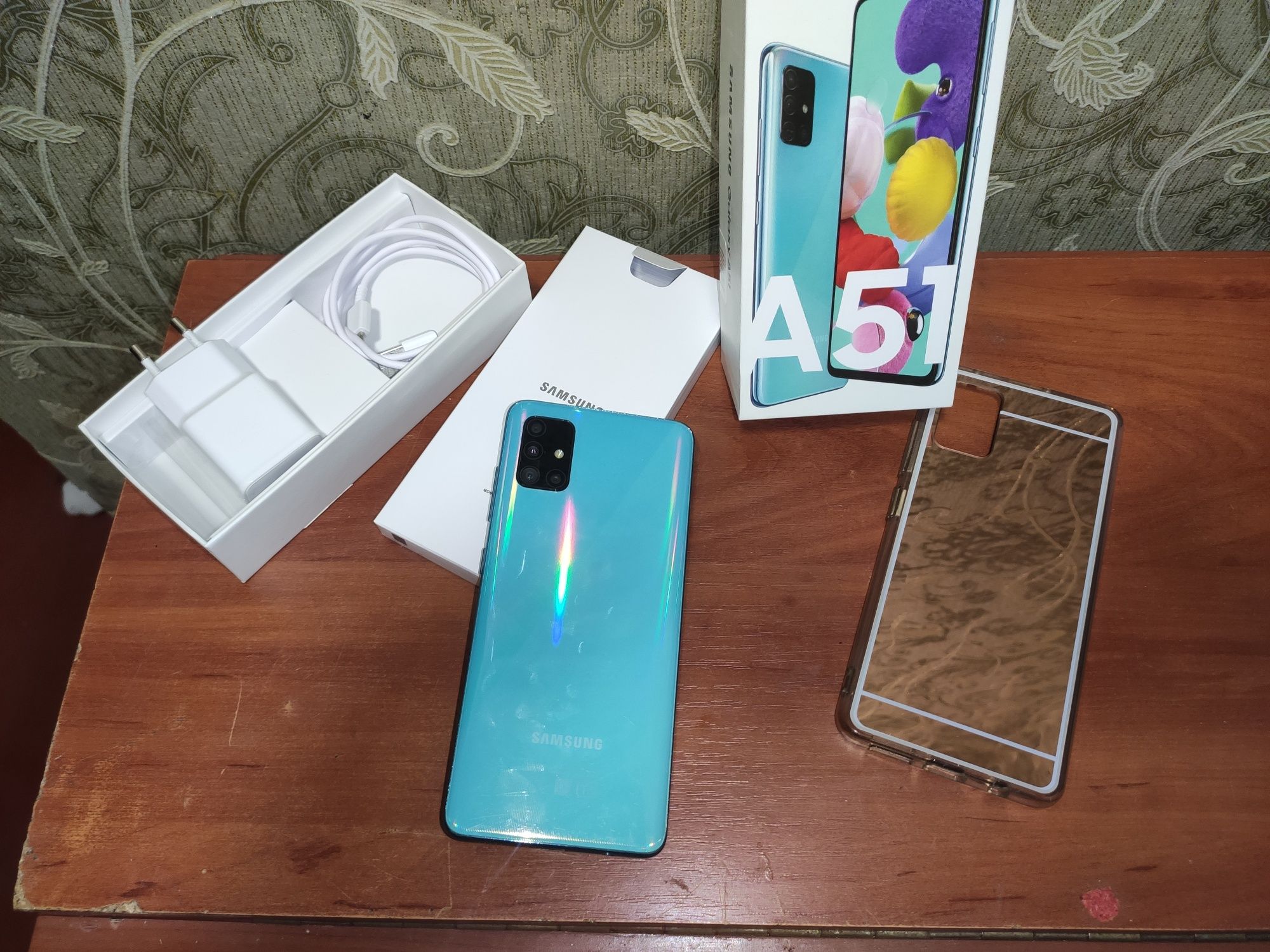 Продам Samsung A51