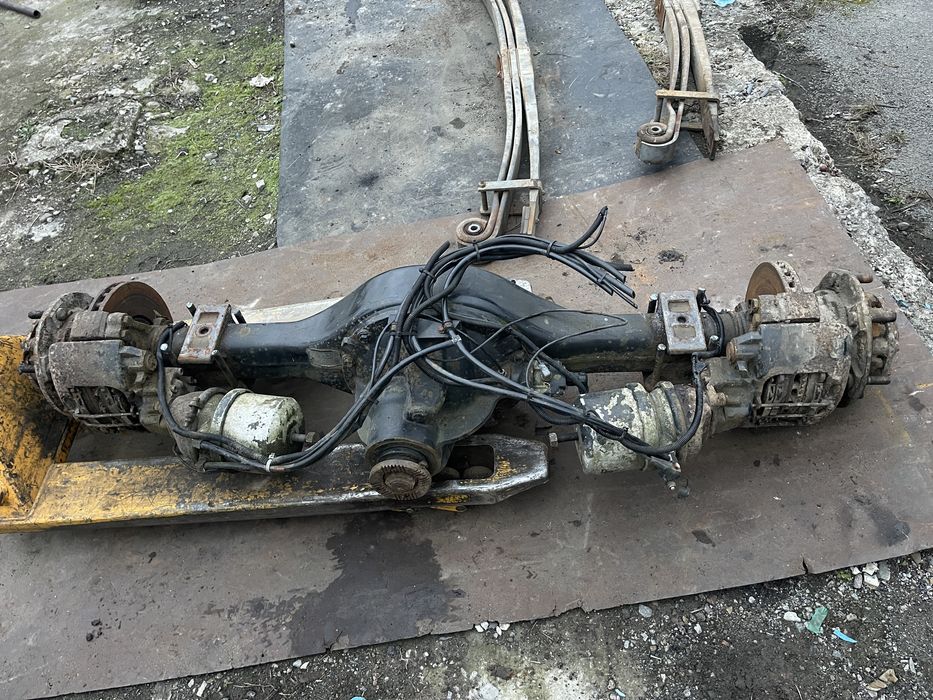 Міст з блокіровкою Ман Мост Мan L 2000 , Le