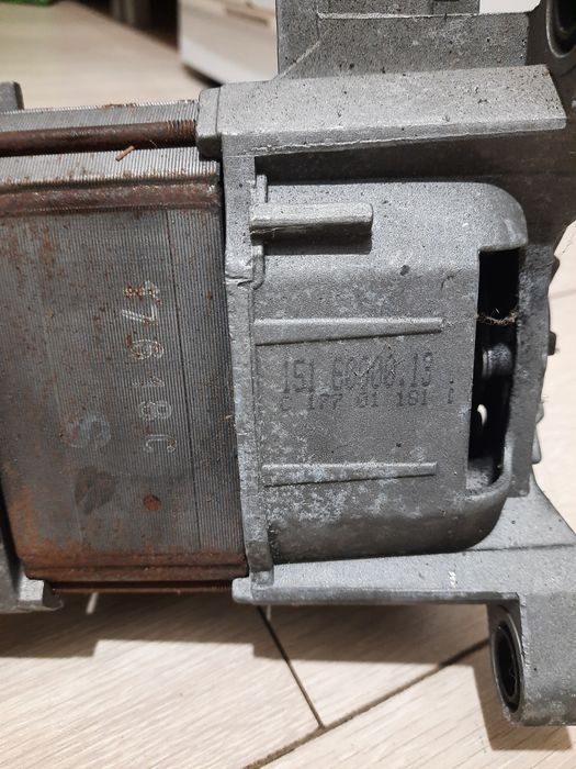 Silnik napędowy do pralki Bosch 
766,00 zł
+12,99 zł za wysy