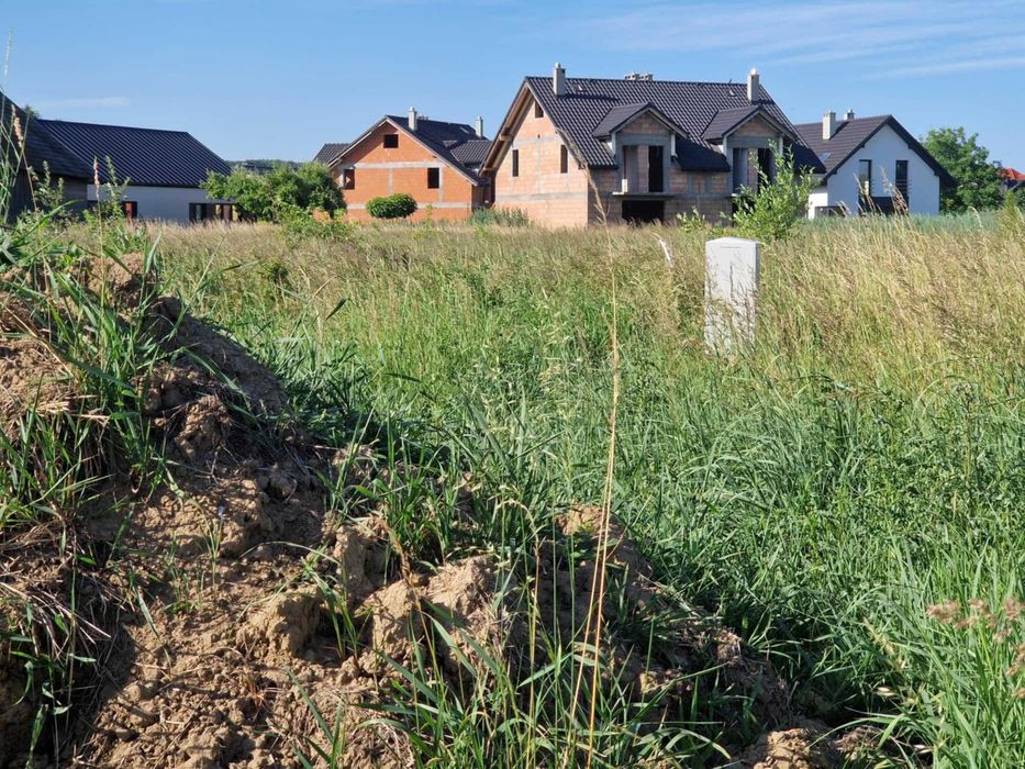 Działka budowlana 9 ar Węgrzce Wielkie